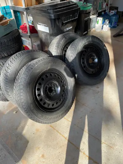 235/65/R17 2 tires are newer, only a couple of seasons 2 tires are older with 50% tread life remaini...
