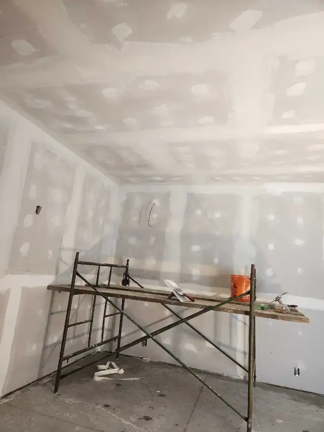 Contractor for hire64877472848130122