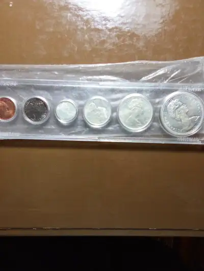 1967 Mint state coin set, View more