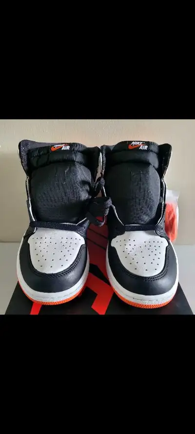 Nike Jordan 1, View more