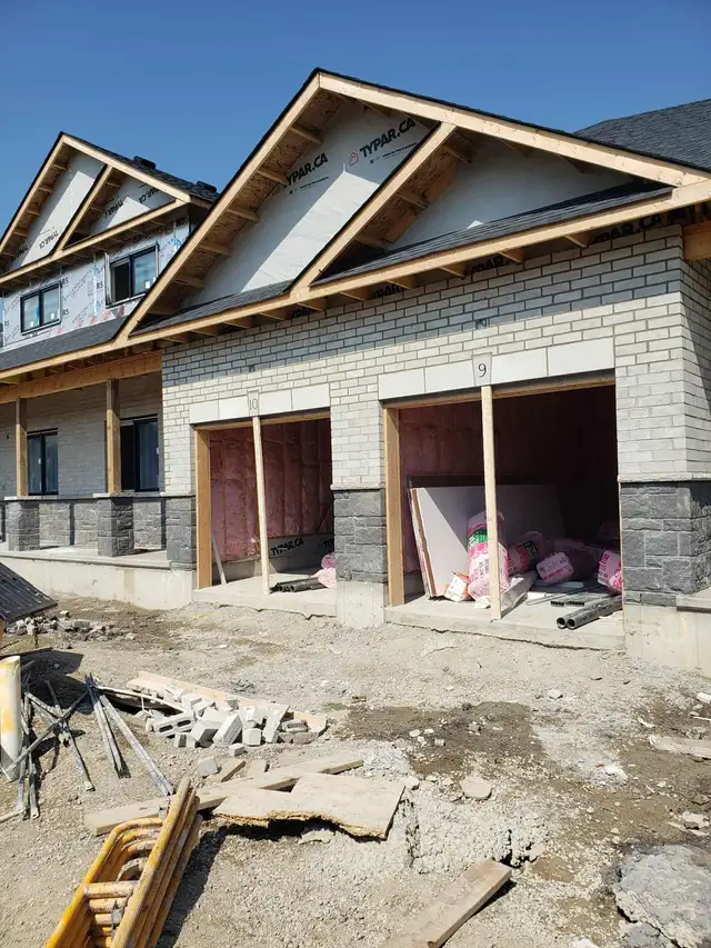 Brick/Stone Masonry64877472696706121