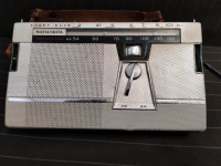 Vintage Matsushita Electric Industrial co. ltd Shortwave Radio