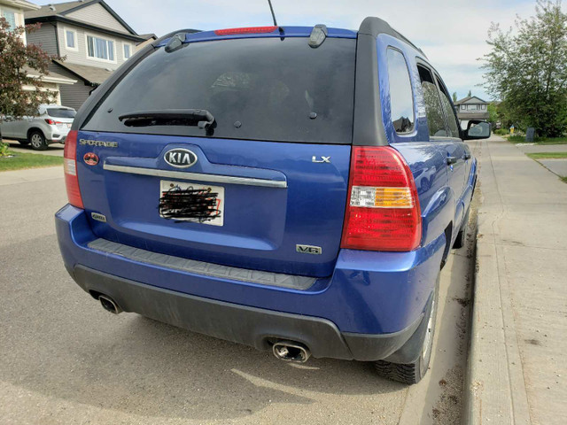 2009 kia sportage(Lx,AWD) in Cars & Trucks in Edmonton - Image 4