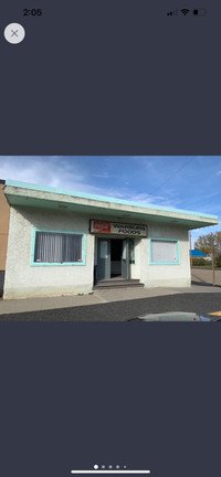 Commercial Building Warburg Priced Too Sell