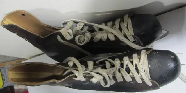 Vintage Daoust  Men’s  Skates Size:10 JJD-051) in Skates & Blades in City of Toronto - Image 7