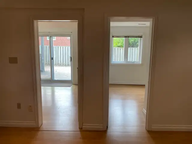 2 Bed 1 Bath Walkout for Rent in Richmond Hill in Long Term Rentals in Markham / York Region - Image 5