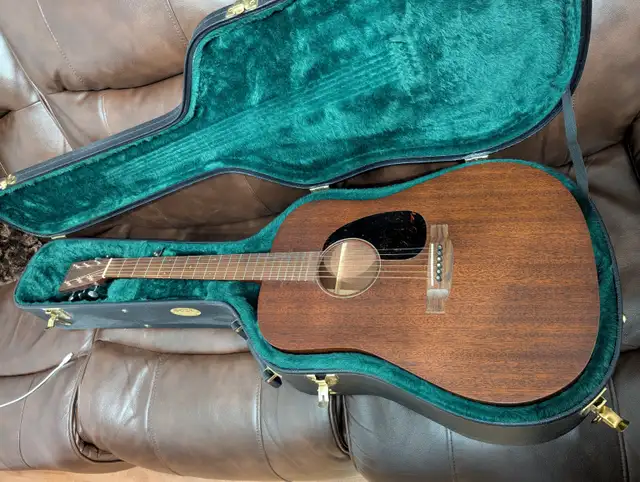 Guitar martin D15 in Guitars in Sherbrooke - Image 4