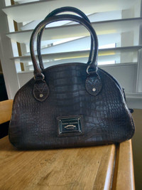 Brown leather Tommy Hilfiger purse
