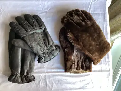 2  PAIRS  DE  GANTS  CUIR   *HOMME   *  NEUFS**, View more