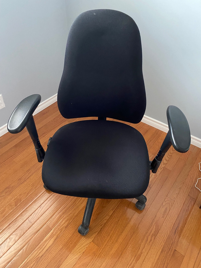 Office chair Free Stuff Edmonton Kijiji