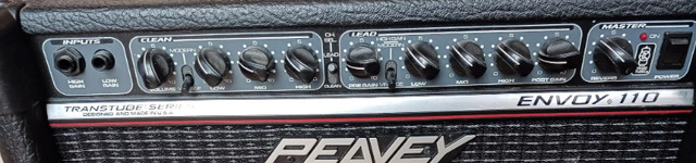 Peavey Envoy 110 Amplifier - Red Stripe in Amps & Pedals in Moncton - Image 3