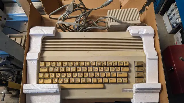 Comodore 64 in Desktop Computers in Edmonton - Image 2