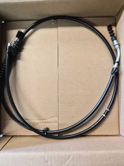 This is a new clutch cable for an Indian Chieftain motorcycle and other models. Part number 2885148....