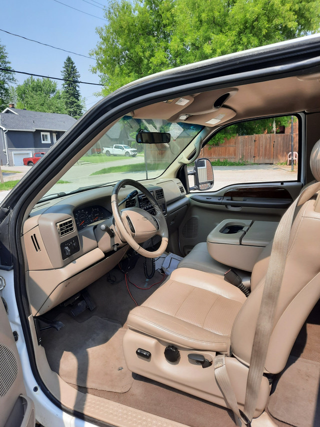 2001 Ford F-350 Lariat Super Duty 7.3L Power Stroke Turbo Diesel in Cars & Trucks in Barrie - Image 2