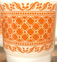 Milk Glass Mugs Vintage Anchor Hocking Orange Decoration 4 pc