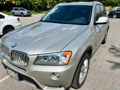 Selling my 2014 BMW X3 with 189,000 km. Car drives well and I've always kept up with maintenance, en...