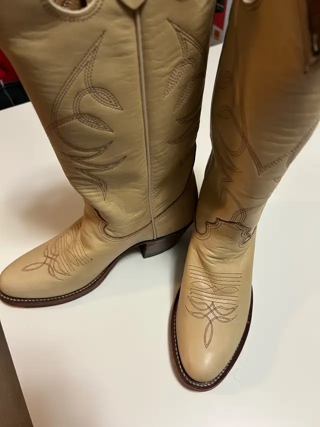 Brand New Go Western Stampede Leather Cowboy Boots in Men's Shoes in Calgary - Image 8