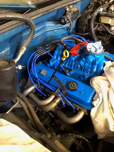 1998 Chevy Silverado 3 rd door, total ground up front to back restoration. Fresh 5.7 V8 engine, rebu...