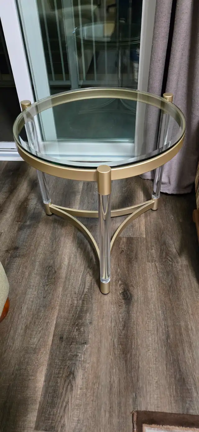 Coffee table + side tables in Coffee Tables in Windsor Region - Image 5