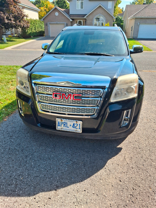 GMC TERRAIN SLT 2012 in Cars & Trucks in Ottawa