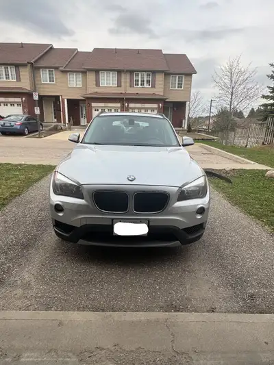 BMW x1 2014 XDrive28i The car milage only 123000 km No accidents clean Carfax No issues Summer and w...