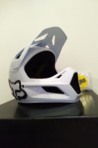 New in Box Fox Rampage Kids Full Face BMX / MTB Helmet - Y Large