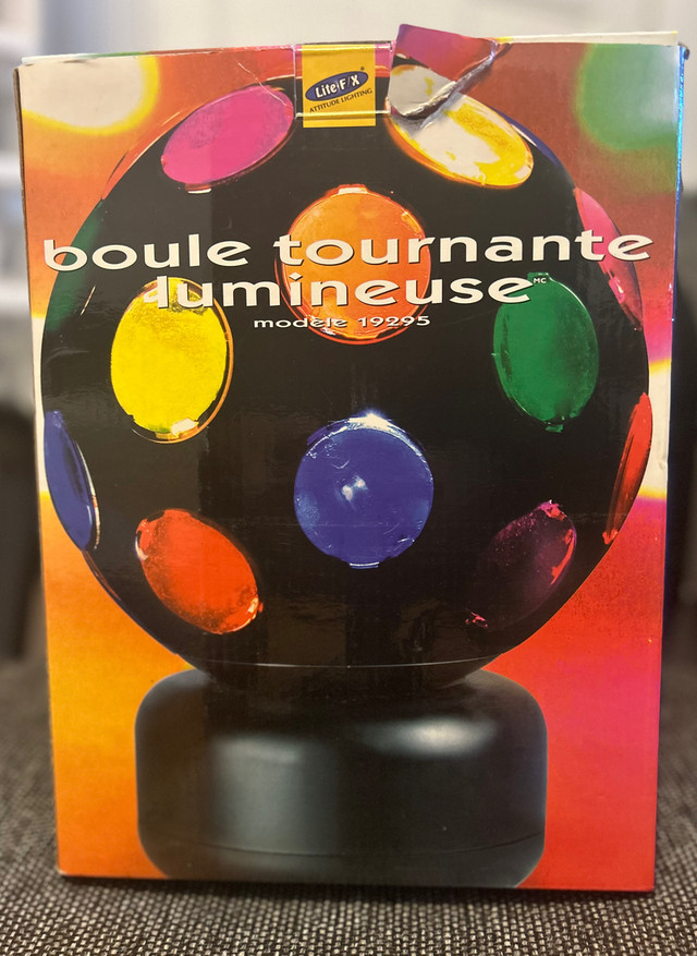 Boule tournante lumineuse 8 pouces in General Electronics in Québec City - Image 3