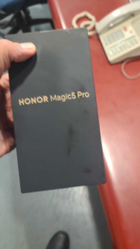 10/10 Honor magic 5 pro 512/12 +7 box case screenprotect global