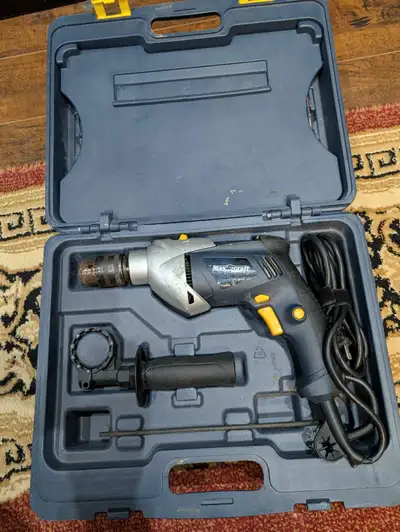 Master craft drill bit with complete tool kit used Occasionally
