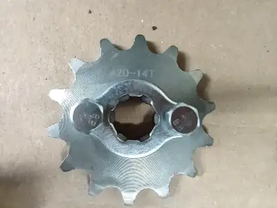 Neuf: Sprocket 14 dents pour motocross chinois. Compatible avec chaîne 420 (aussi disponible à vendr...