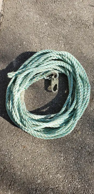 Nylon rope, 100' with small hook, 5/8" thick, View more