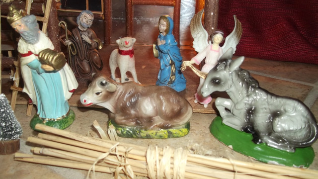 Crèche de Noël et figurines dans Art et objets de collection  à Trois-Rivières - Image 3