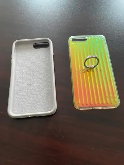 Iphone 8+ cases (set of 2)