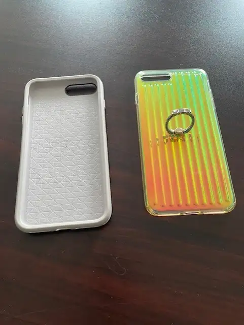 Iphone 8+ cases in Cell Phone Accessories in Oshawa / Durham Region - Image 2