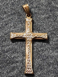 10 K gold Cross pendant