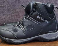 Columbia Insulated Waterproof Boots Size 8 US Mens