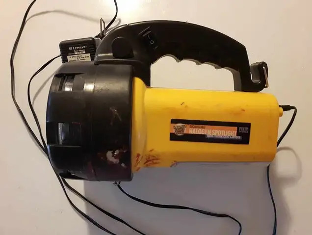 FIXIT TOOLS – Rechargeable Halogen Light in Power Tools in Stratford