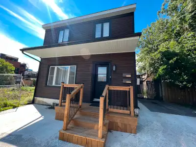 Charming 1-Bed in Montreal | Balcony, A/C, Furnished, Transit Ne
