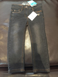 Nano jeans new with tags size 2 girl - jeans fille neuf taille 2
