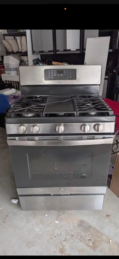 GE Gas range 30”, View more