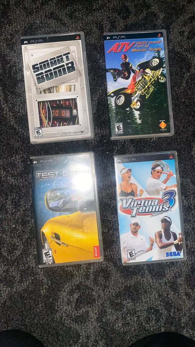 PSP Games Bundle in Sony PSP & Vita in City of Toronto - Image 4