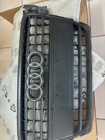 Audi A4 2012 B8 OEM Grille