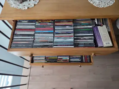Collection de CD, View more
