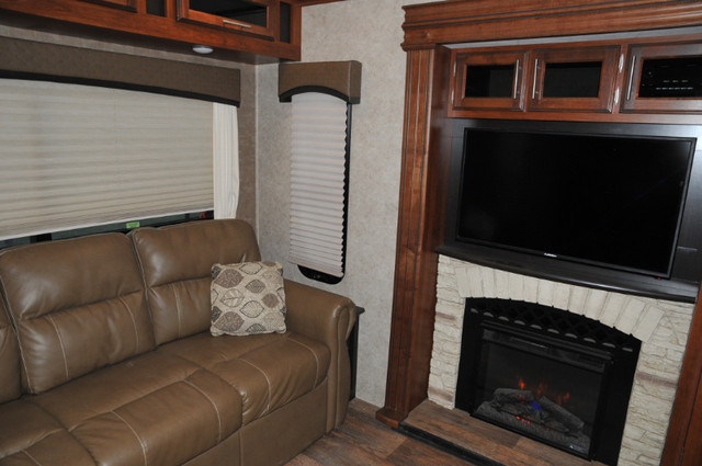 Jayco 330 RSTS in Travel Trailers & Campers in Winnipeg - Image 4