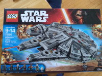 Millennium Falcon Star Wars Lego Set