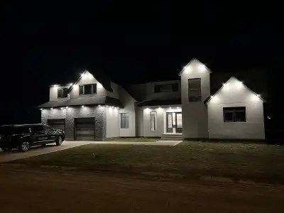 LOCATED IN SHELLBROOK Prime opportunity: luxury 6-bed, 6-bath home priced far below market— Step int...