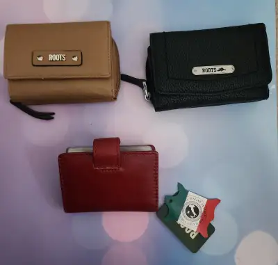 3x Roots leather trifold brown wallet zipper pocket, View more