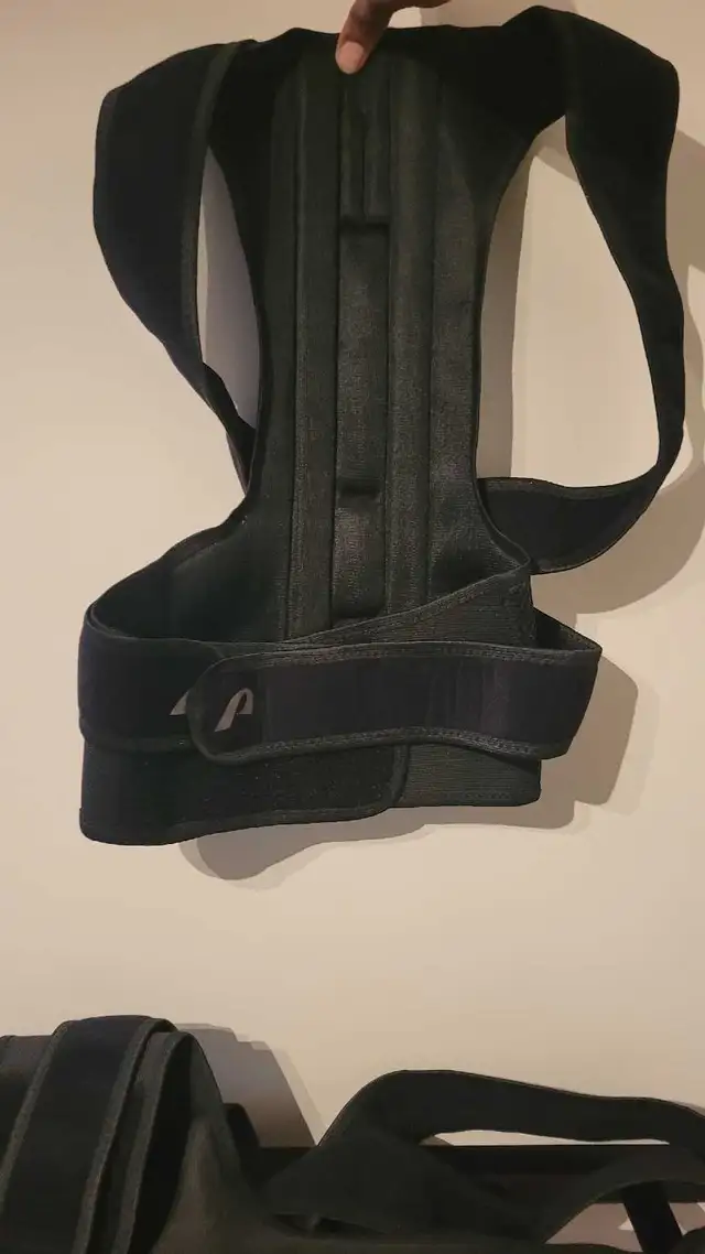 Posture Corrector in Health & Special Needs in Oshawa / Durham Region - Image 2