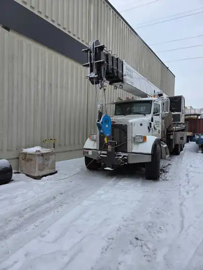 2012 Peterbilt Altec AC 38-127 crane 10,011hrs, 54,130kms, used 90% for man-basket powerline, safety...