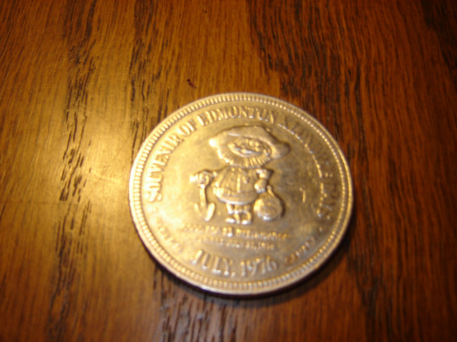 Various coin tokens in Arts & Collectibles in Hamilton - Image 3